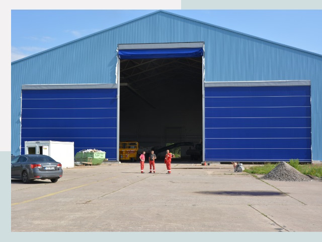 Ангарные ворота в Липецк от СтальСтрой-Лпц по цене 624 руб.